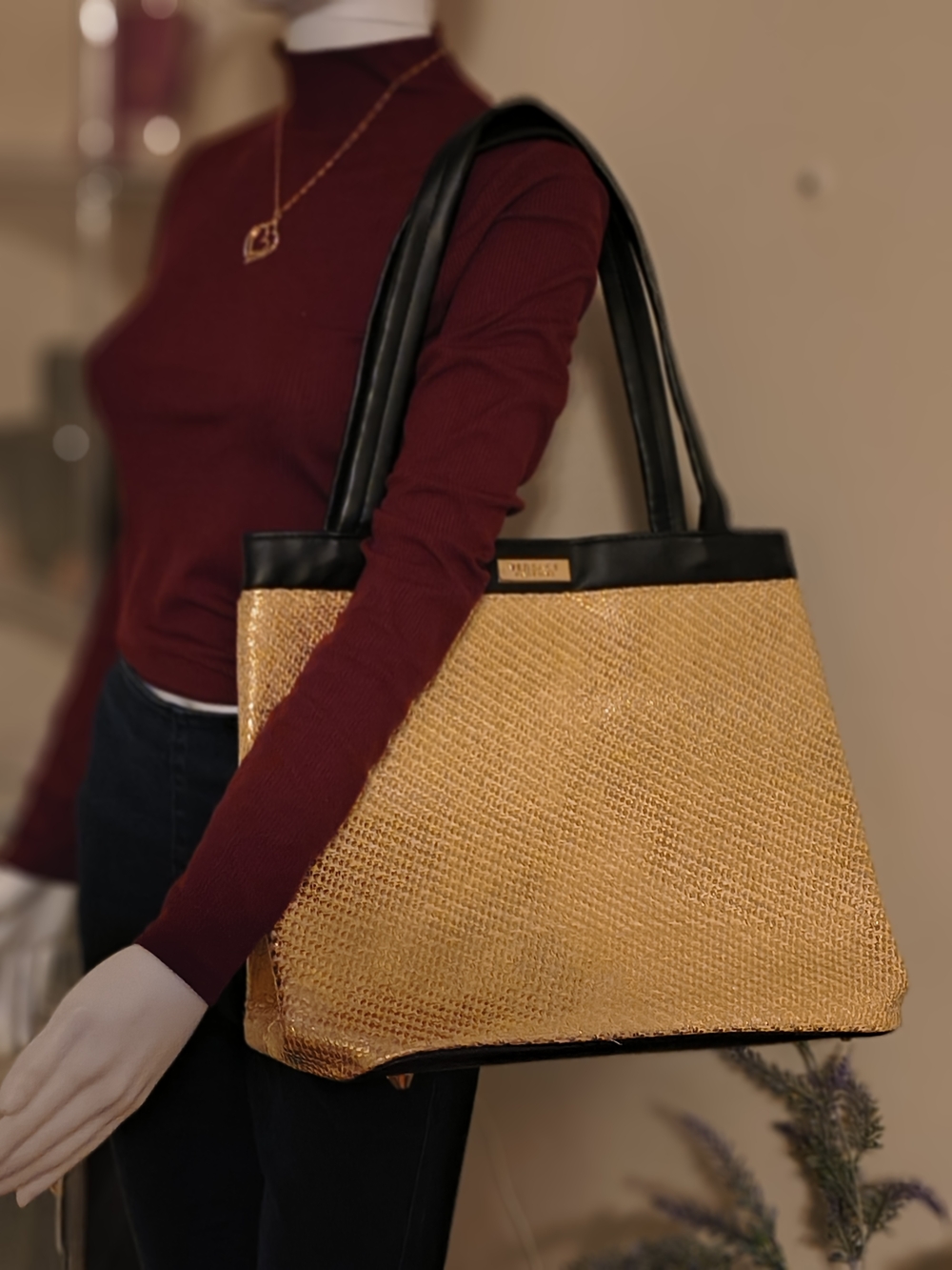 Versace Perfumes Expandable Gold Woven Shopper Black Leather Trim -  Large - EUC - Picture 5 of 8